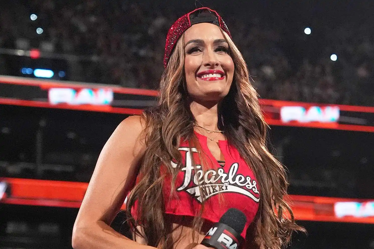 Nikki Bella anuncia que su regreso a WWE será a largo plazo